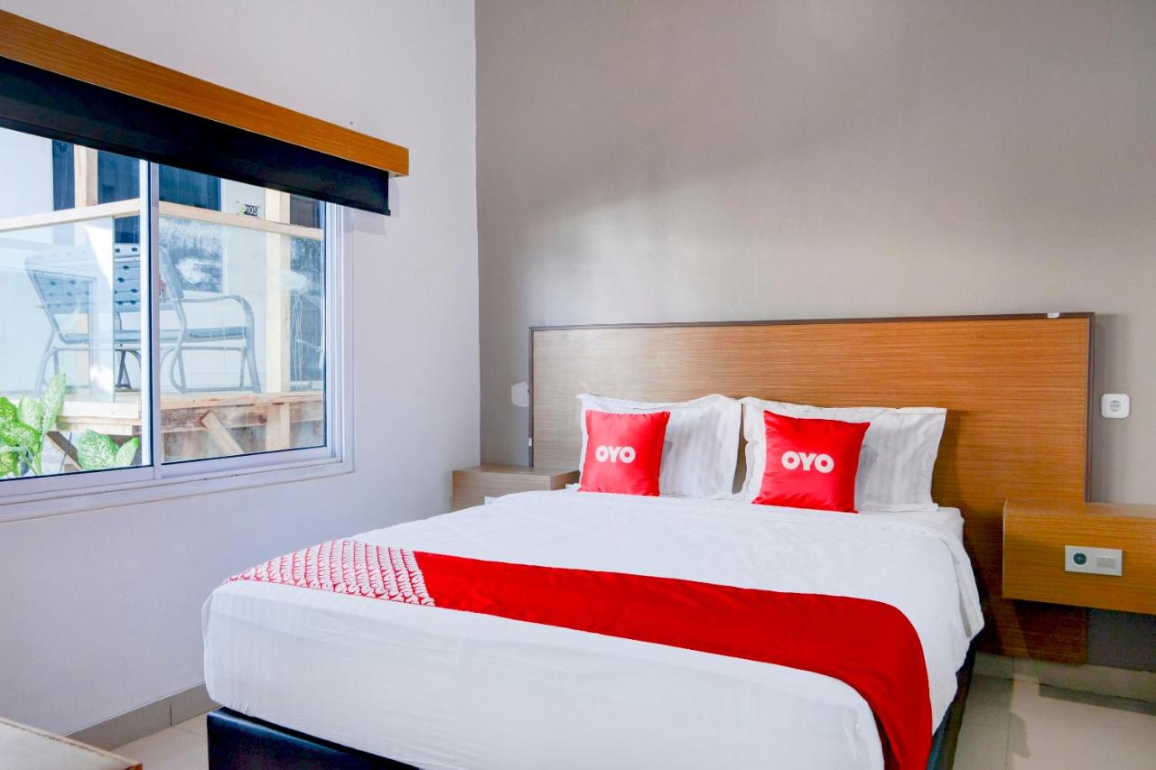 Kiapma Syariah Hotel by OYO Rooms