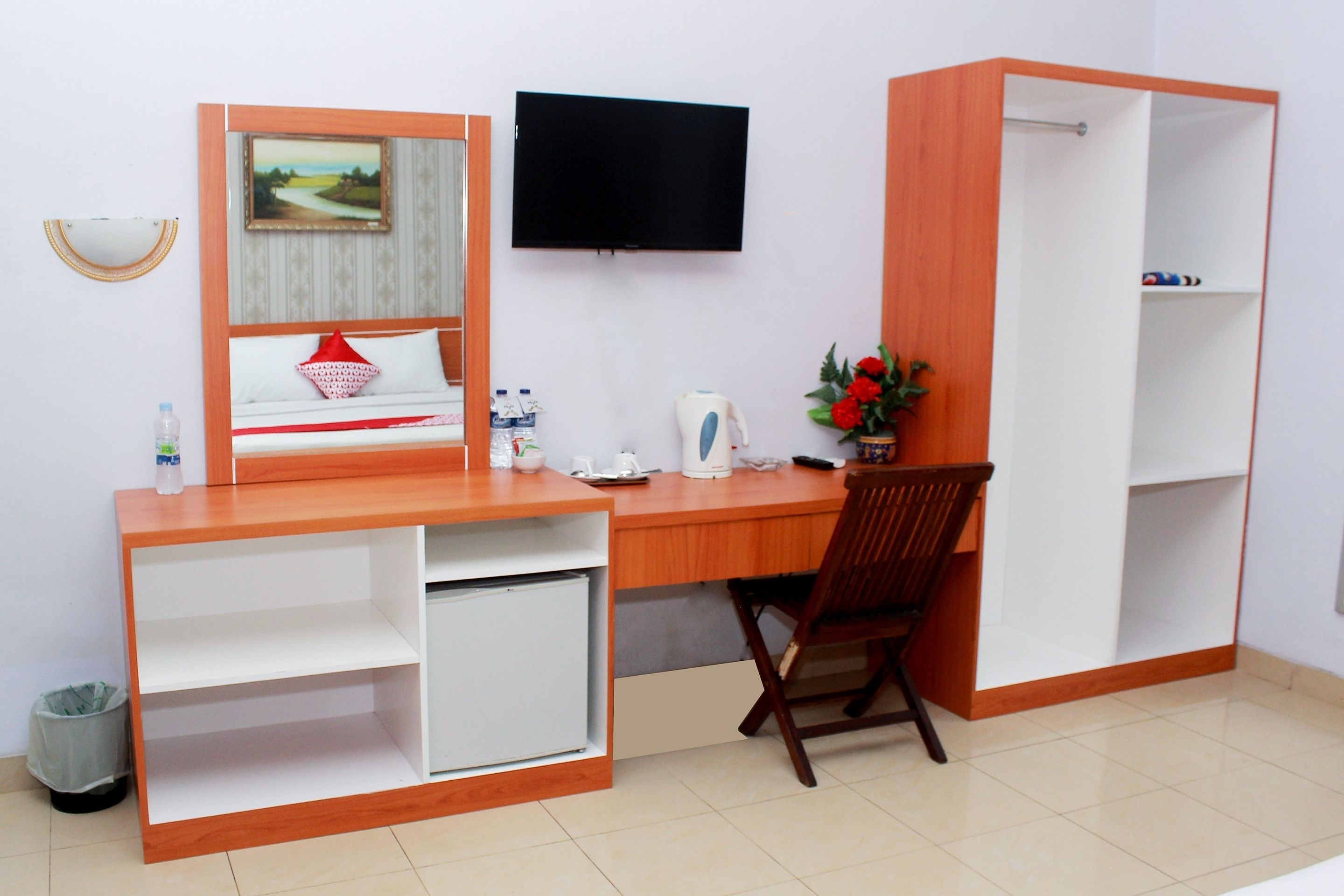 OYO 859 Raffles City Hotel