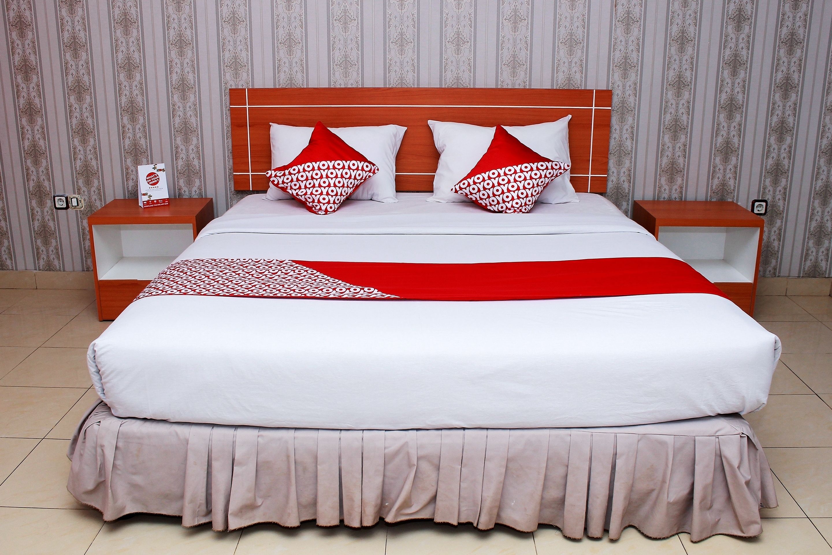 OYO 859 Raffles City Hotel