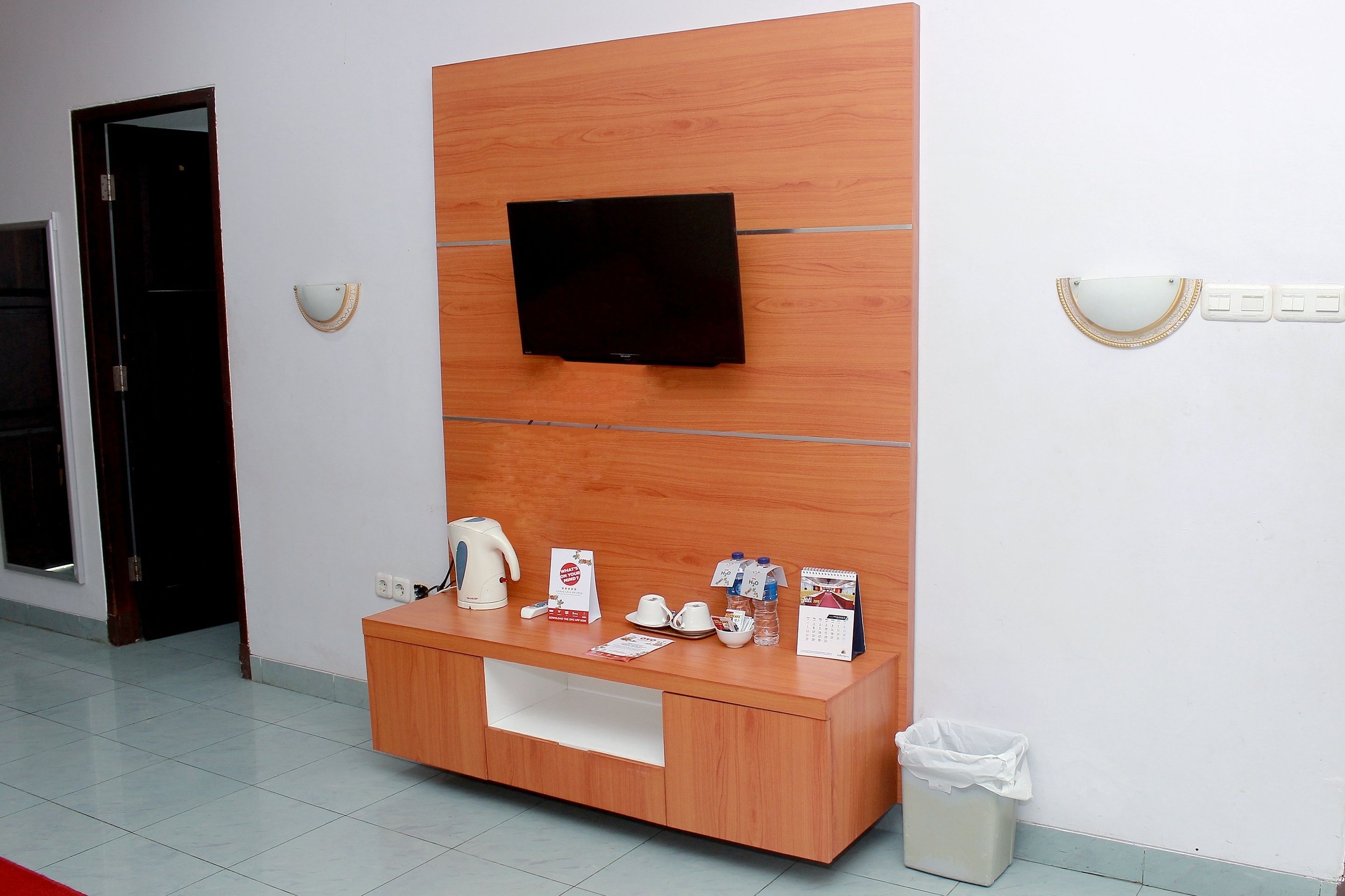 OYO 859 Raffles City Hotel