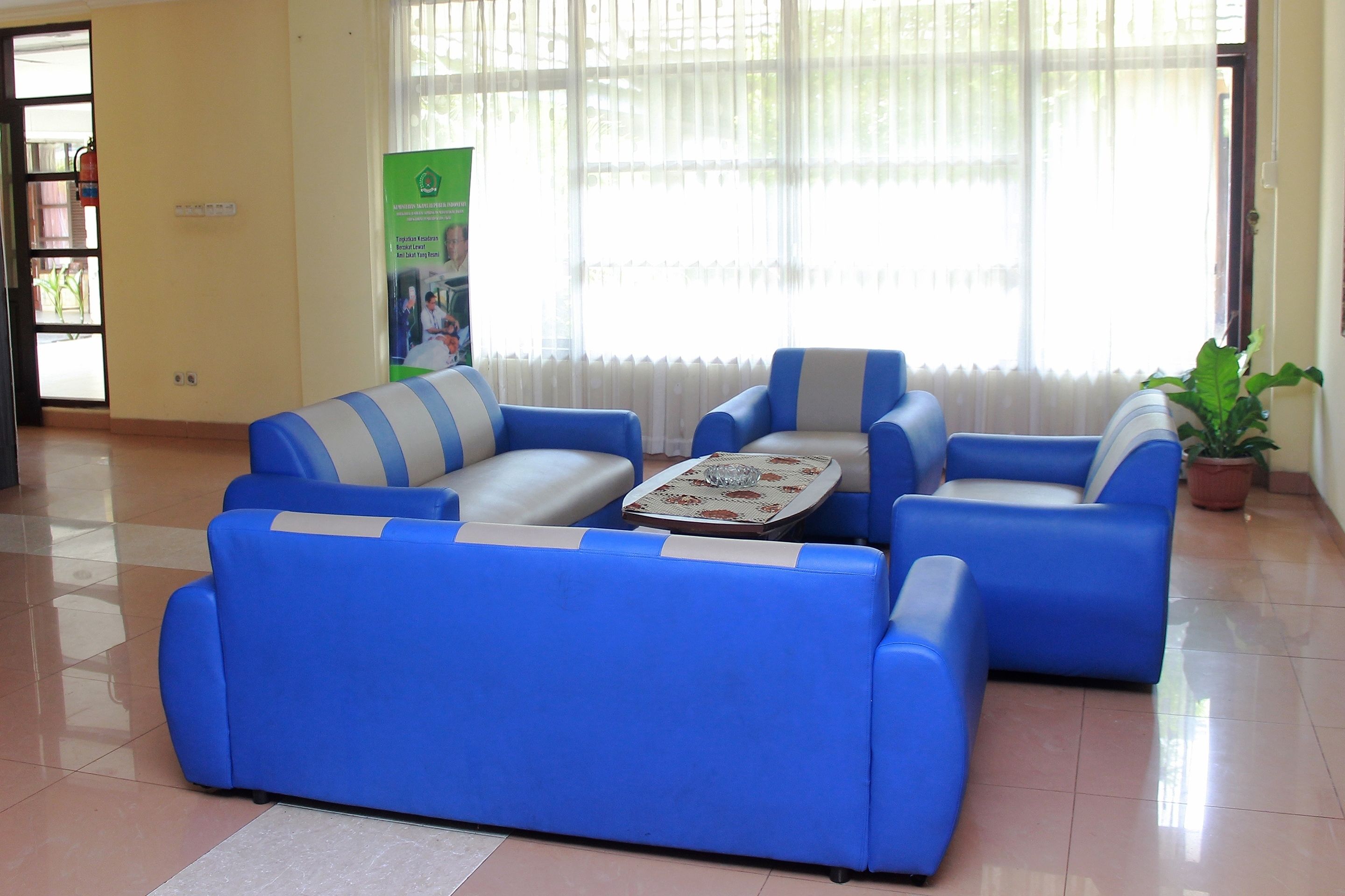 OYO 859 Raffles City Hotel