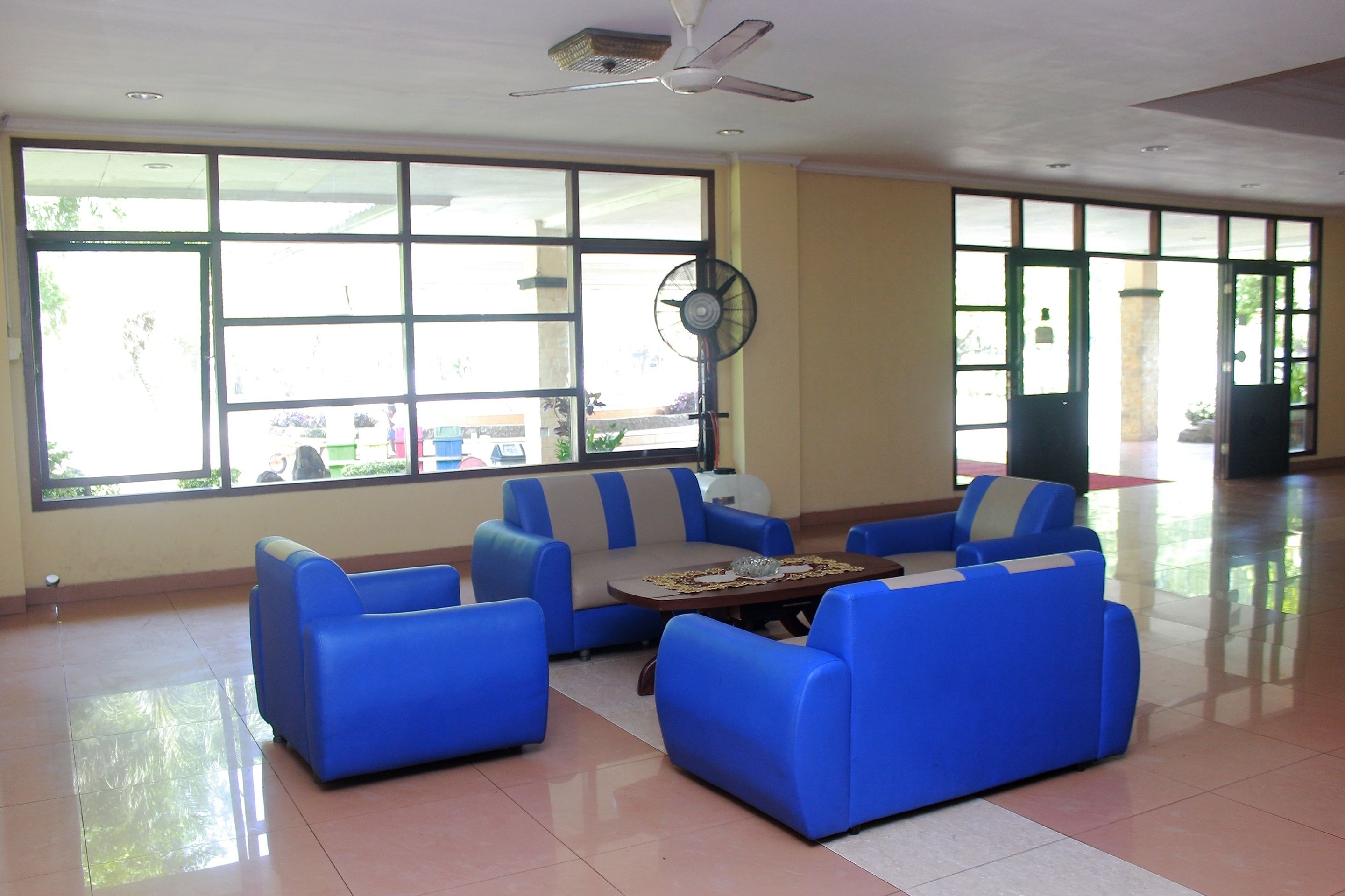 OYO 859 Raffles City Hotel