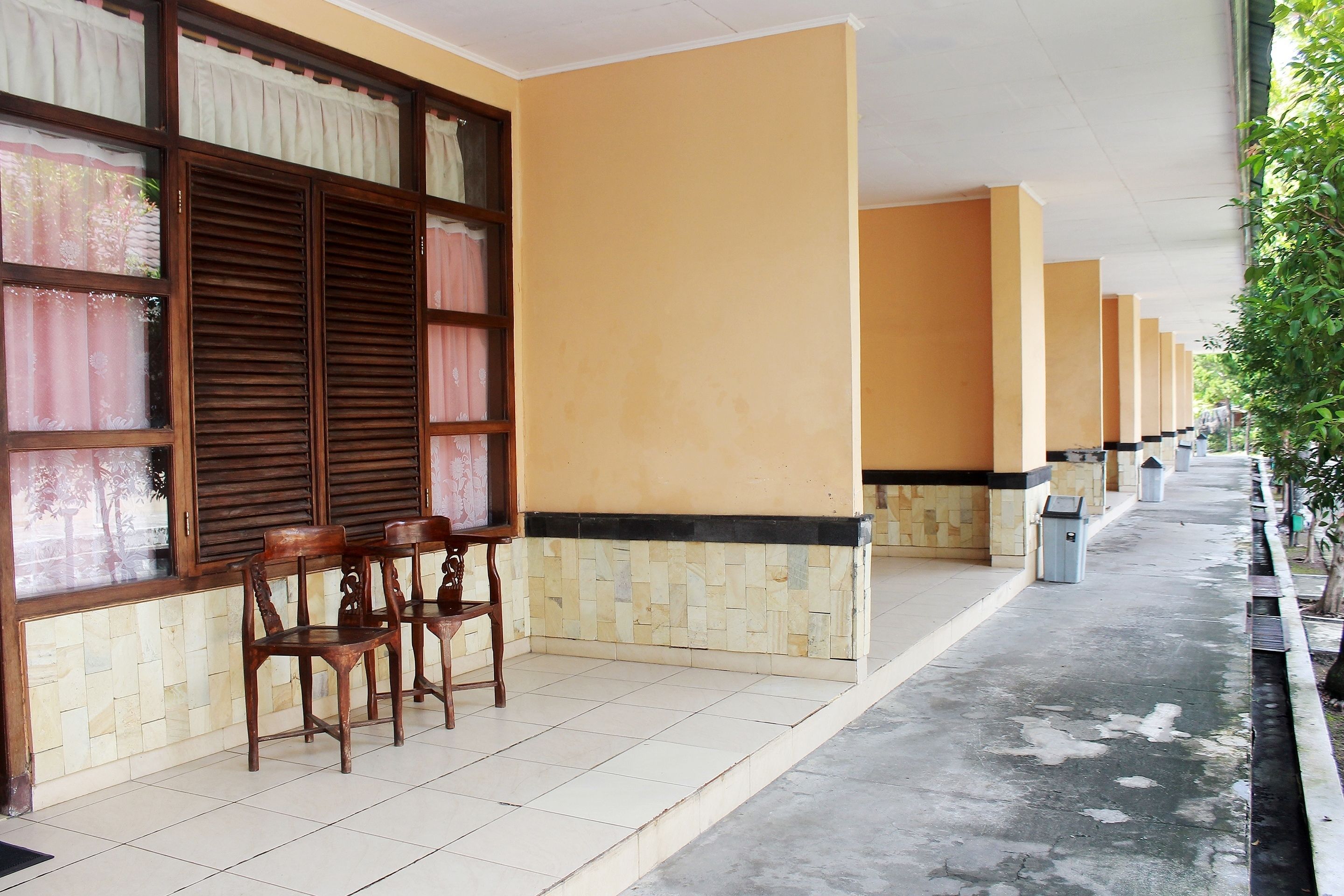 OYO 859 Raffles City Hotel