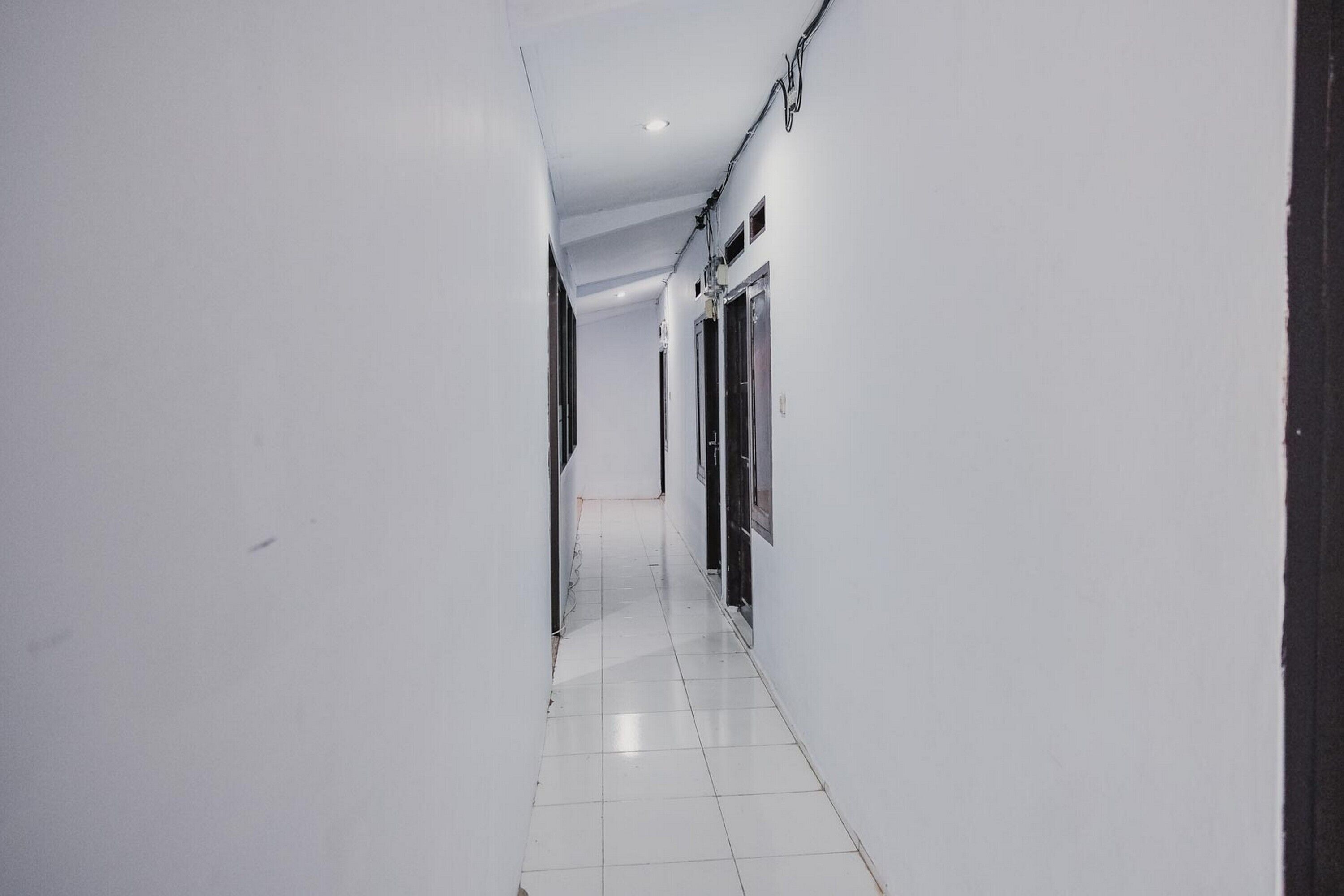 Shanum Ileana AR by RedDoorz