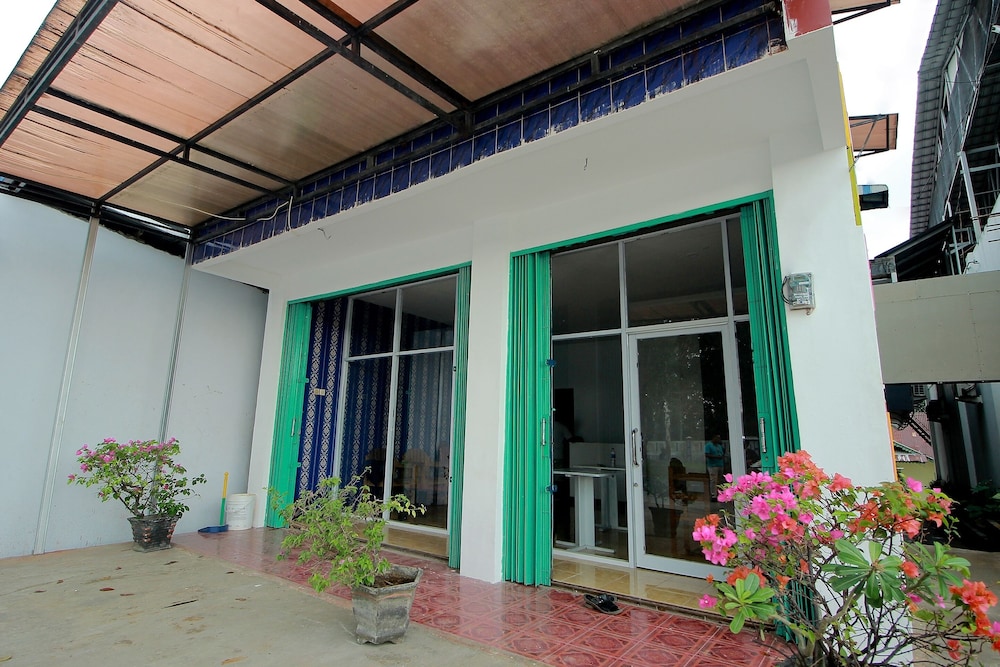 Unib Kostel by OYO Rooms