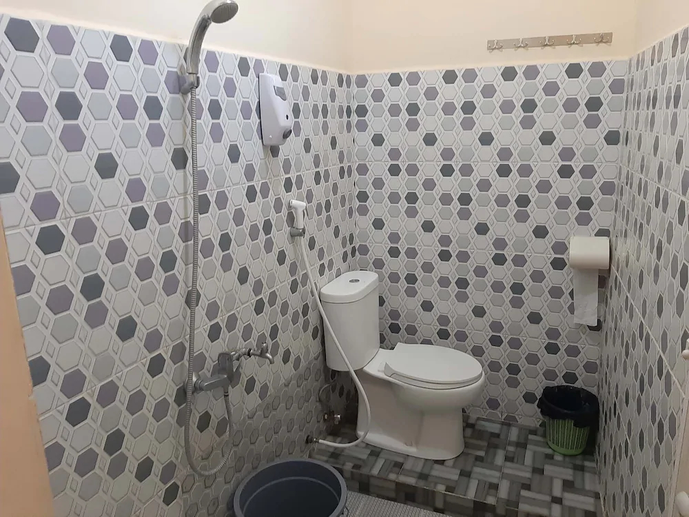 Hotel Juma Eluk by OYO Rooms