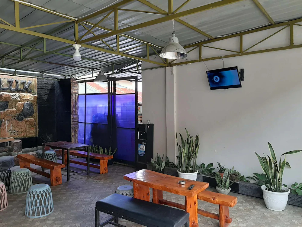 Hotel Juma Eluk by OYO Rooms