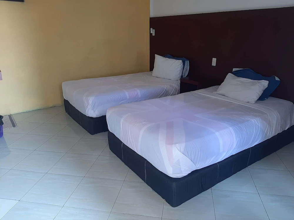 Hotel Juma Eluk by OYO Rooms
