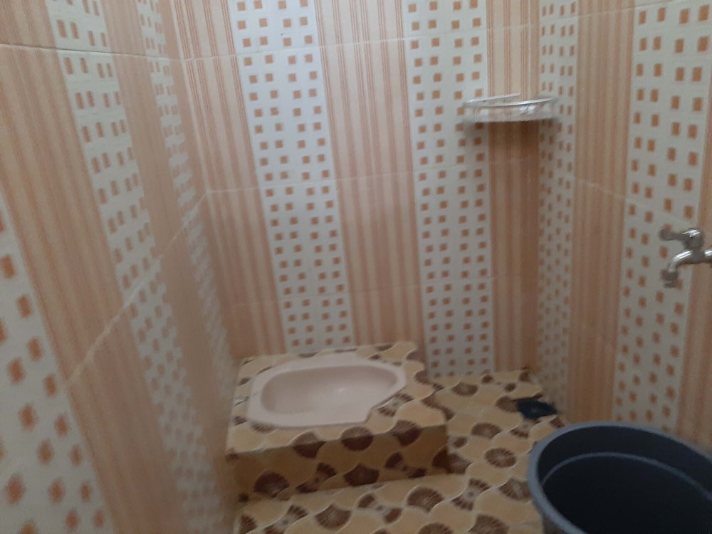 Hotel Juma Eluk by OYO Rooms