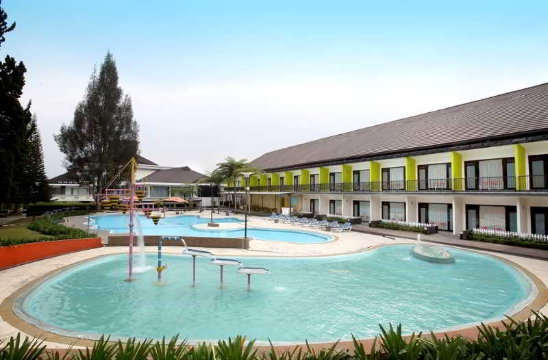 Mikie Holiday Resort