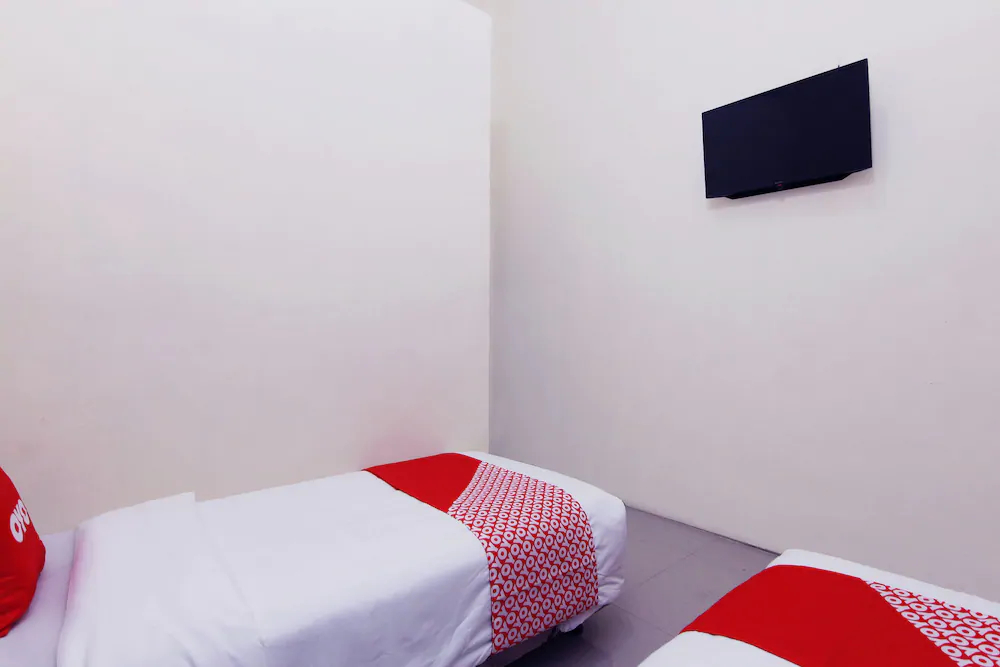 New Sejarah by OYO Rooms