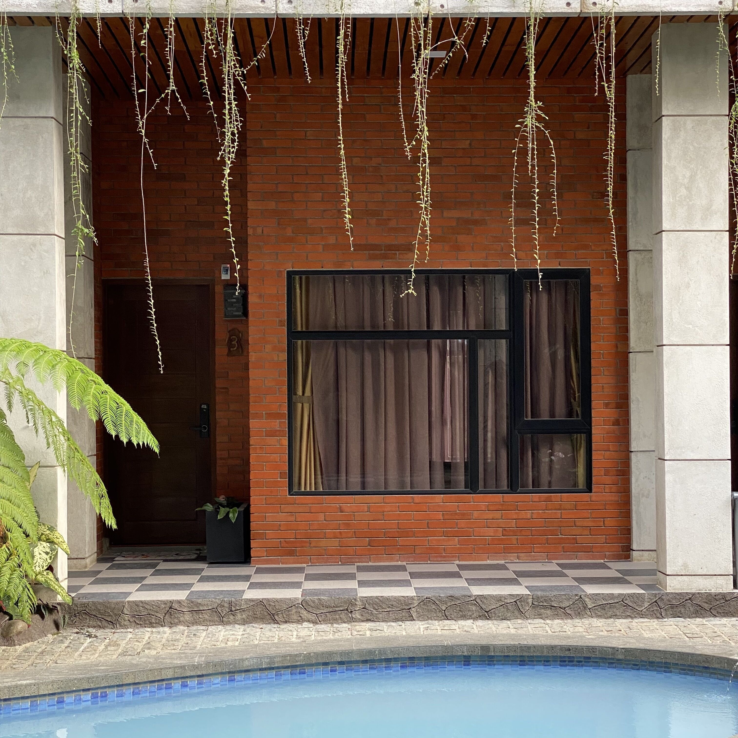 Pariban Hotel