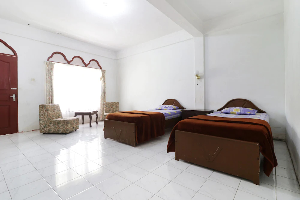 Sibayak Multinational Rest House