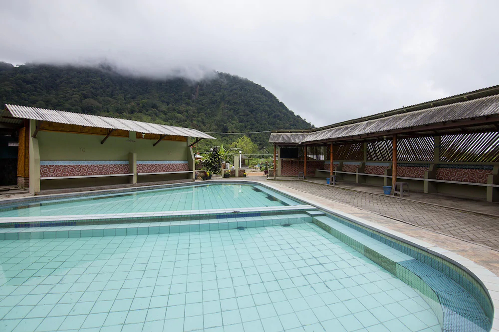 Sibayak Ncole by OYO Rooms