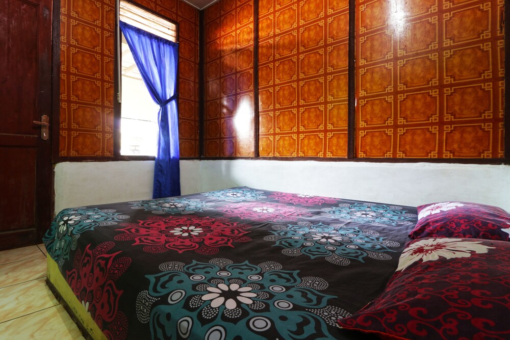 Tiga Dara Guest House