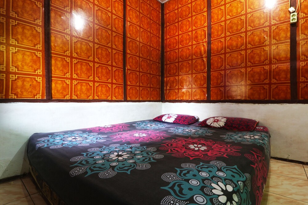 Tiga Dara Guest House