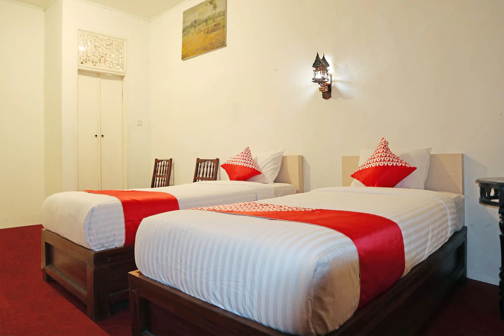 Amali Gallery Hotel by OYO Rooms