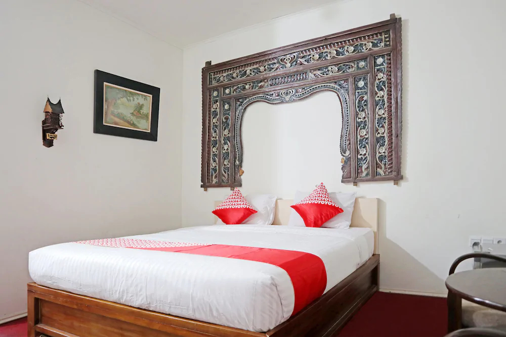Amali Gallery Hotel by OYO Rooms