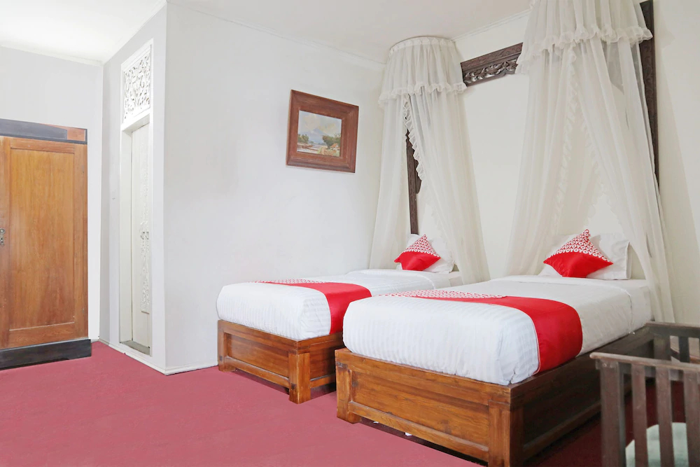 Amali Gallery Hotel by OYO Rooms