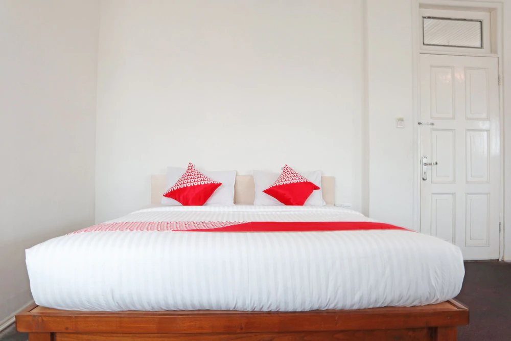 Amali Gallery Hotel by OYO Rooms