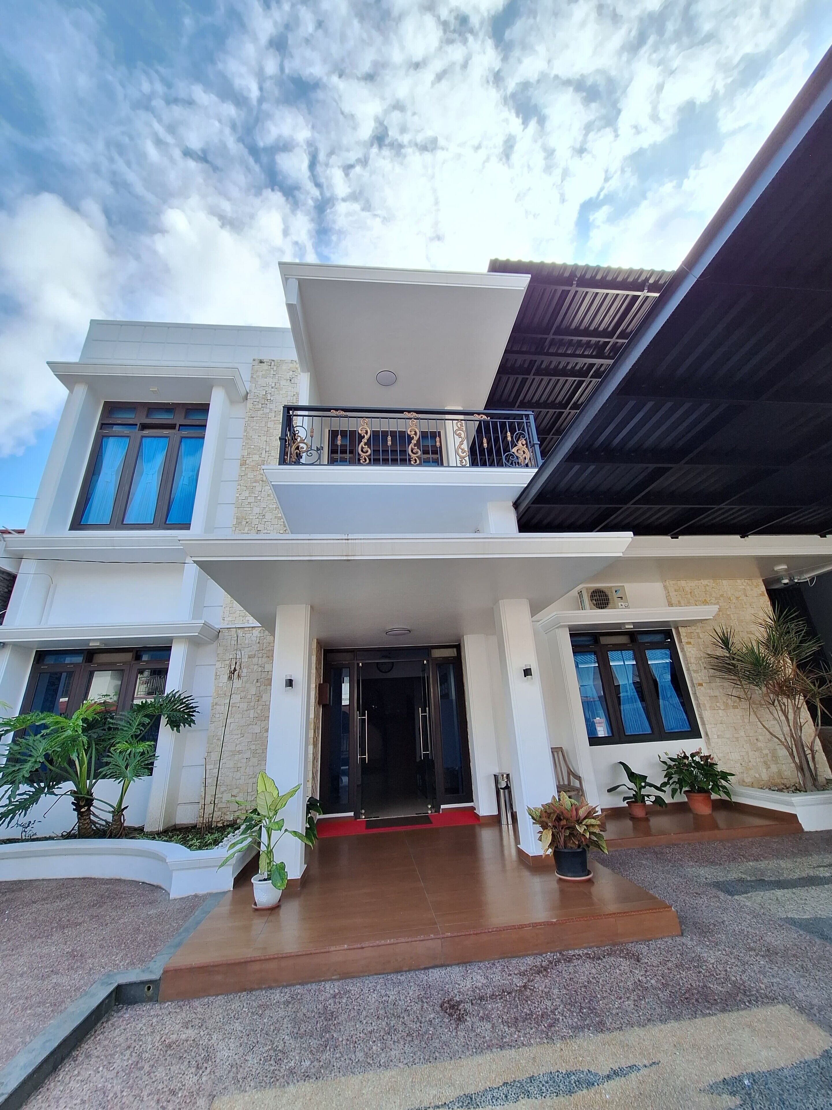 Ar Raudhah Hotel Syariah