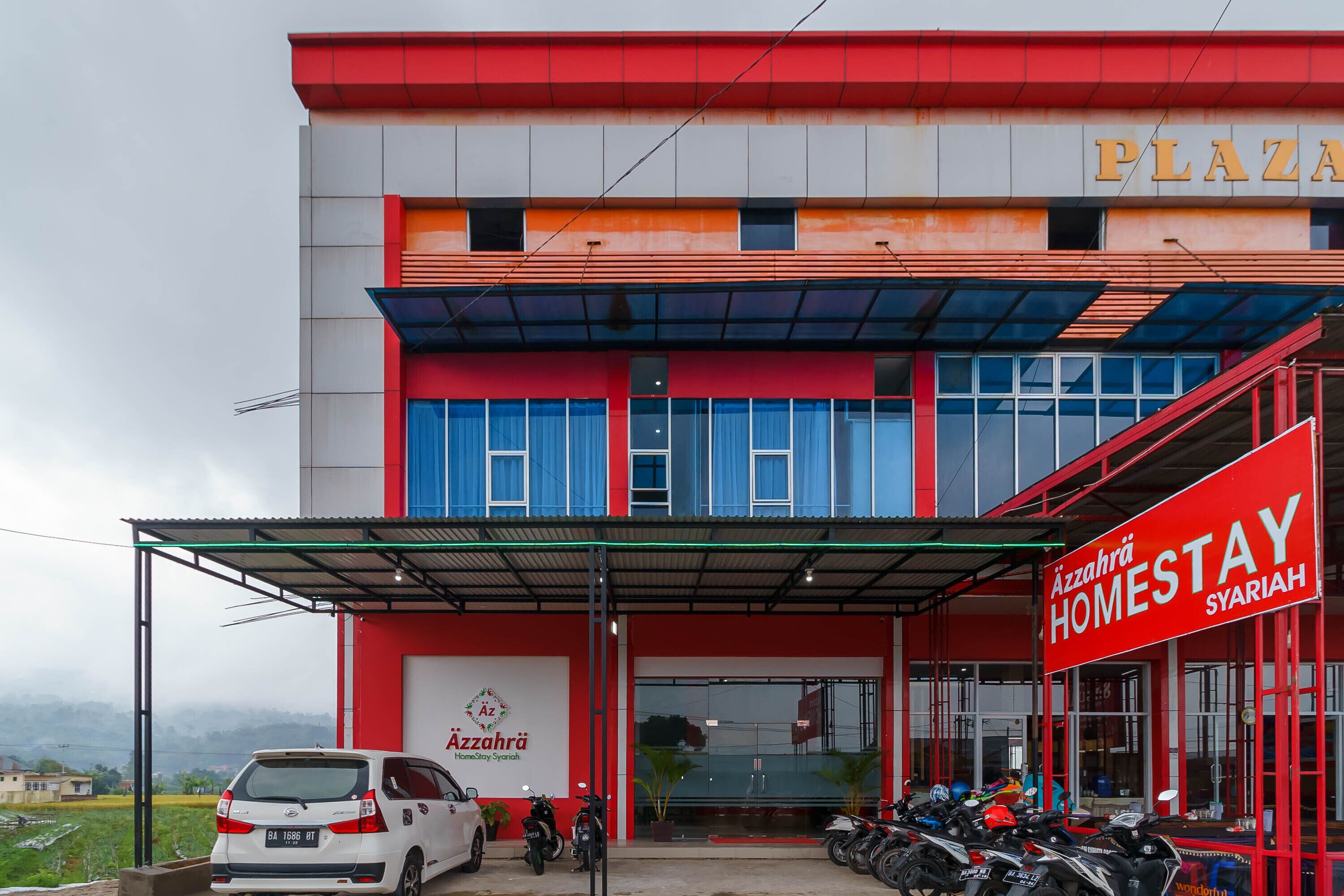 Azzahra Homestay by RedDoorz
