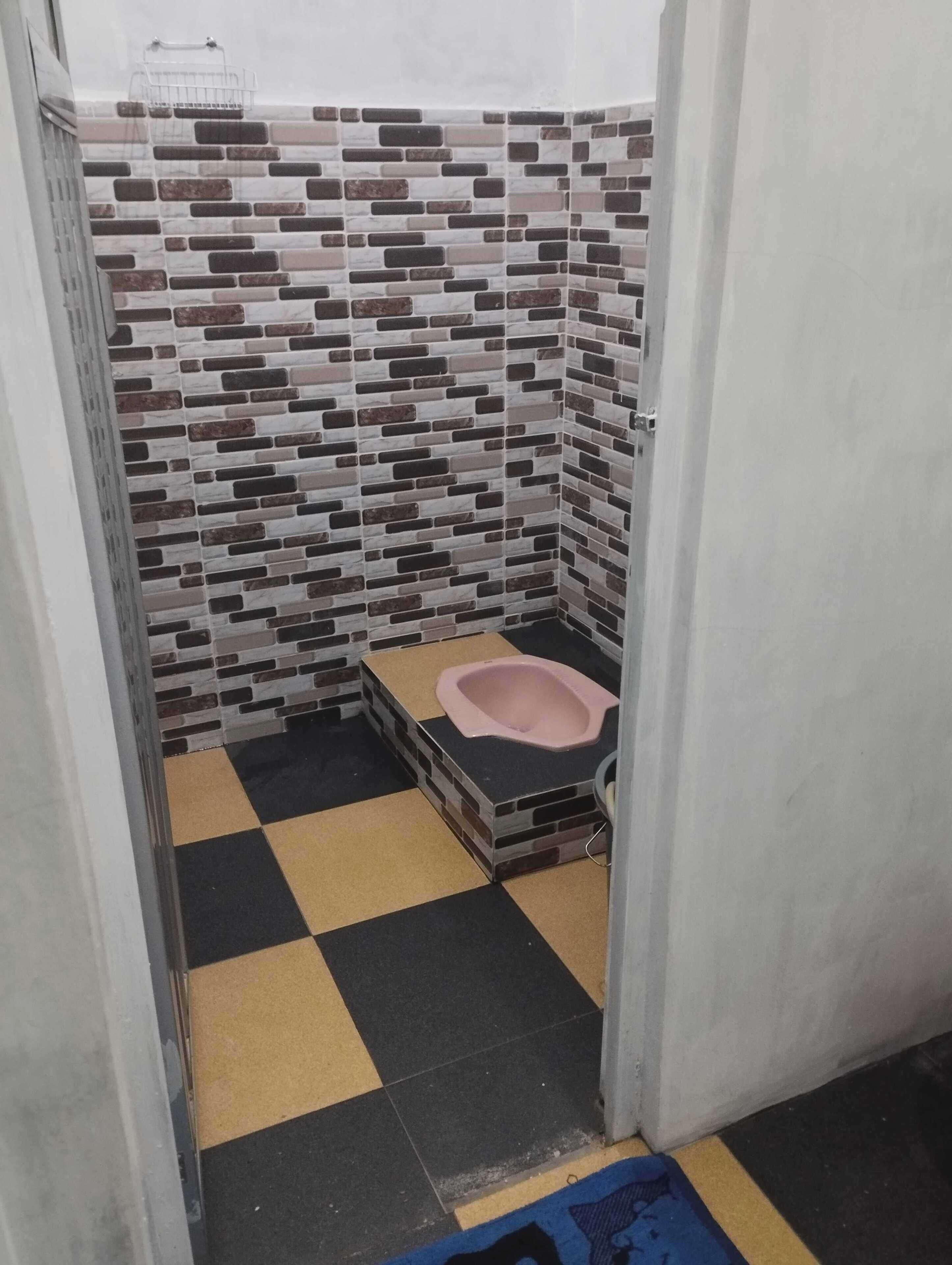 Express O 92070 Mando Homestay Syariah