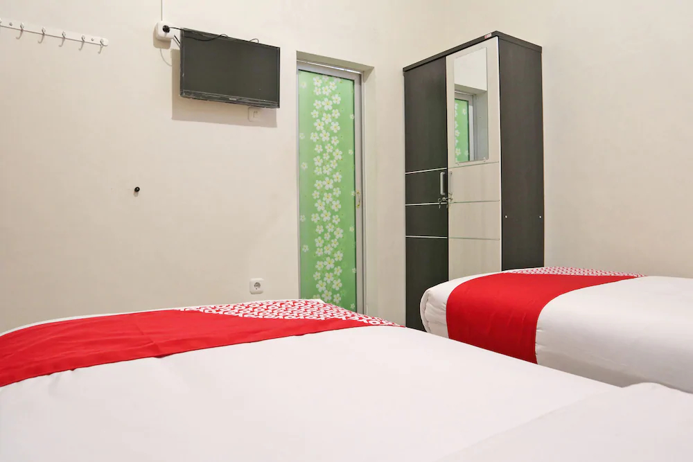 Hotel D'ostha Residence Syariah by OYO Rooms