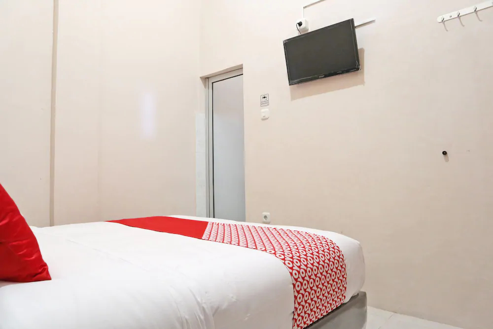 Hotel D'ostha Residence Syariah by OYO Rooms