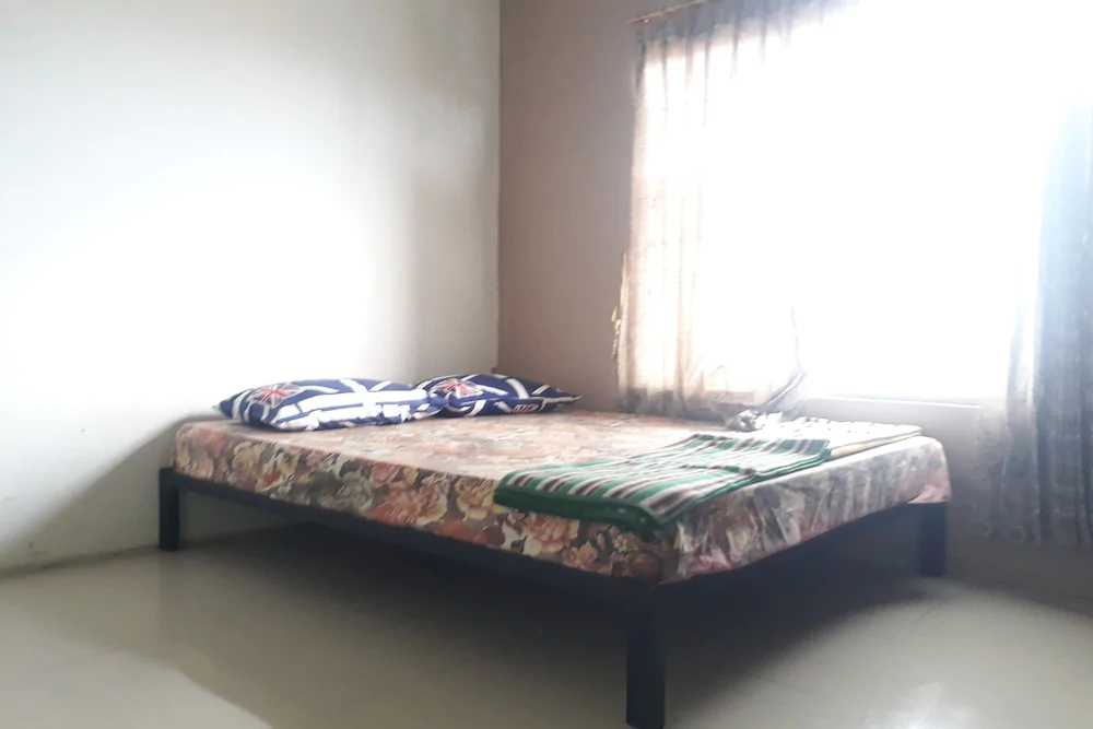 J Syariah Residence by OYO Rooms