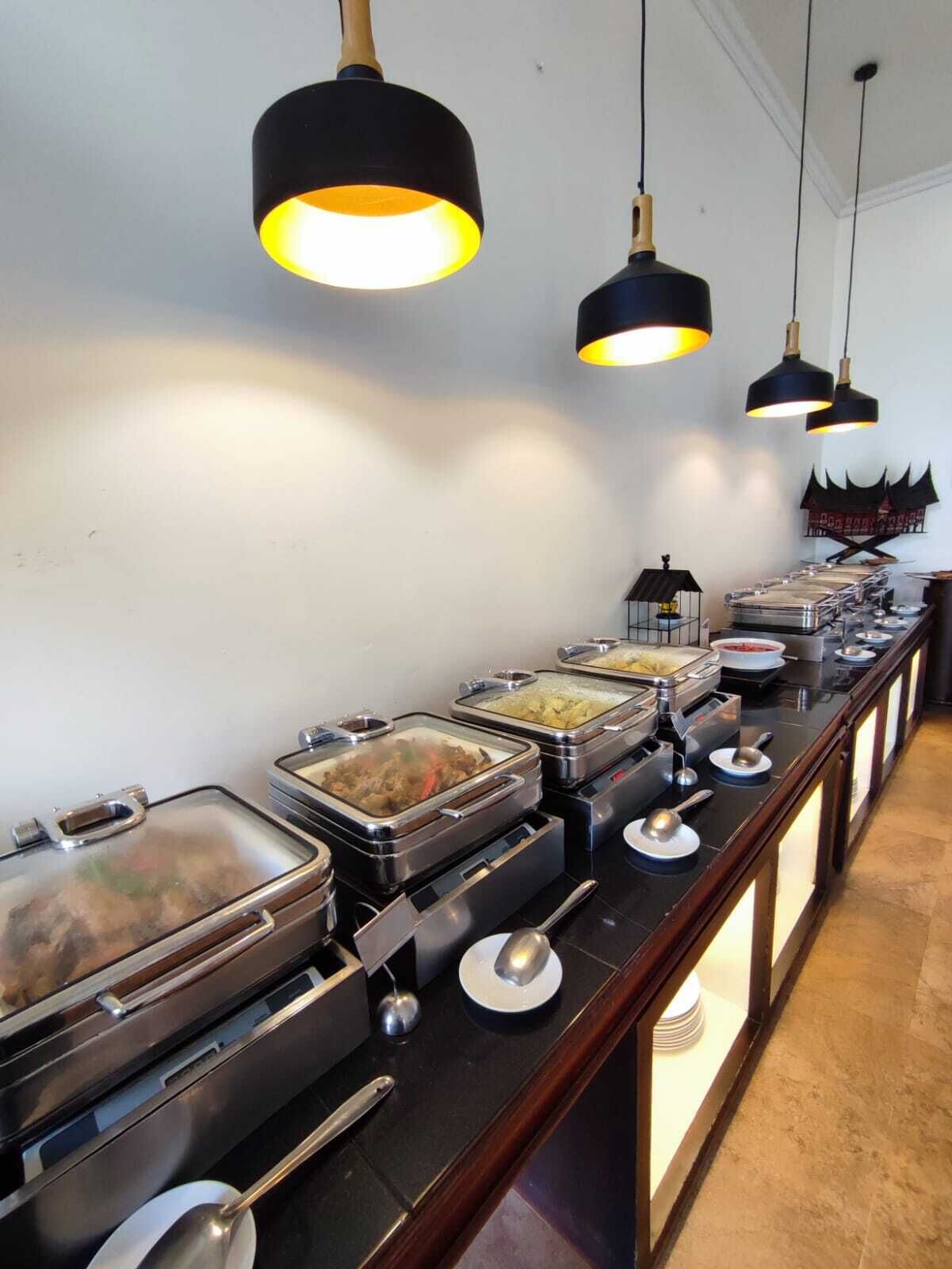 Monopoli Hotel Bukittinggi