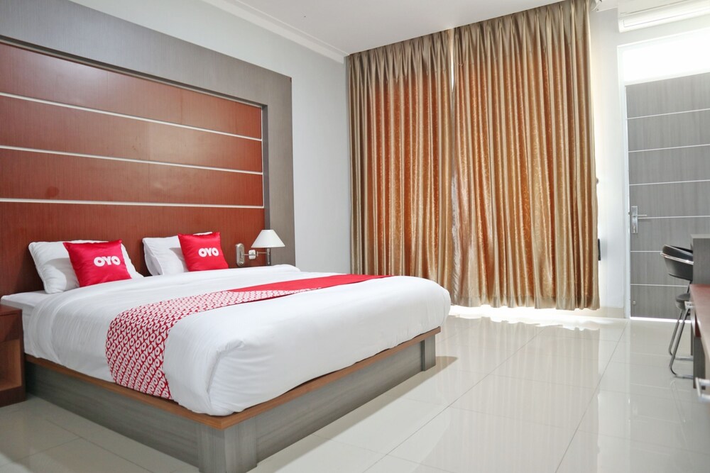 Orange Residence Syariah by OYO Rooms