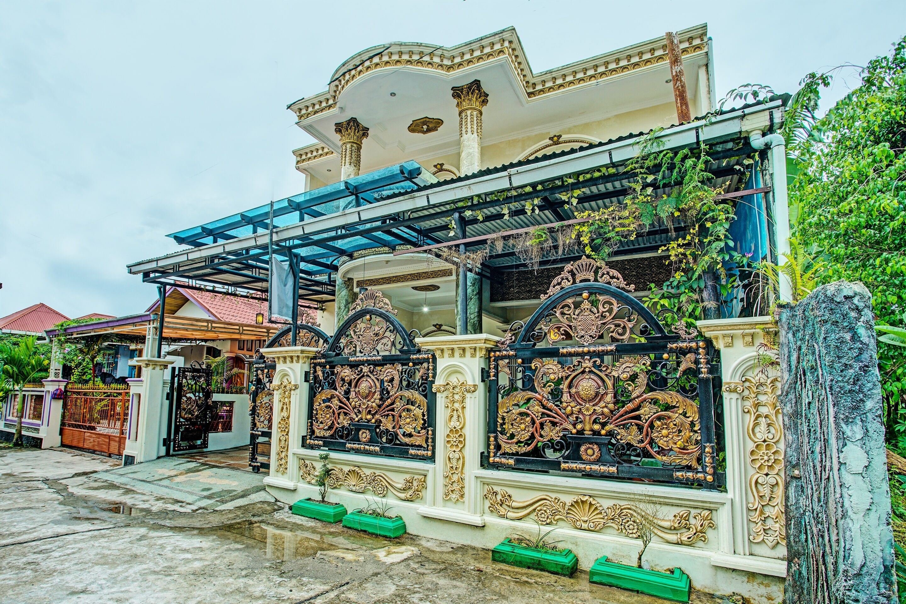 Zulyan Homestay Syariah by OYO