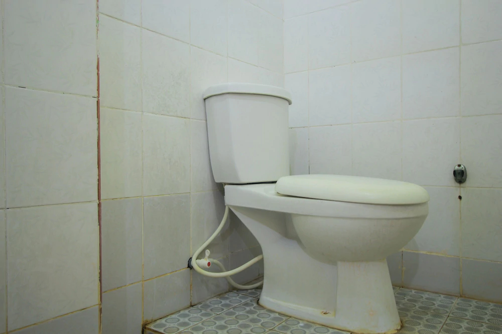 Andys Nur Penginapan by OYO Rooms