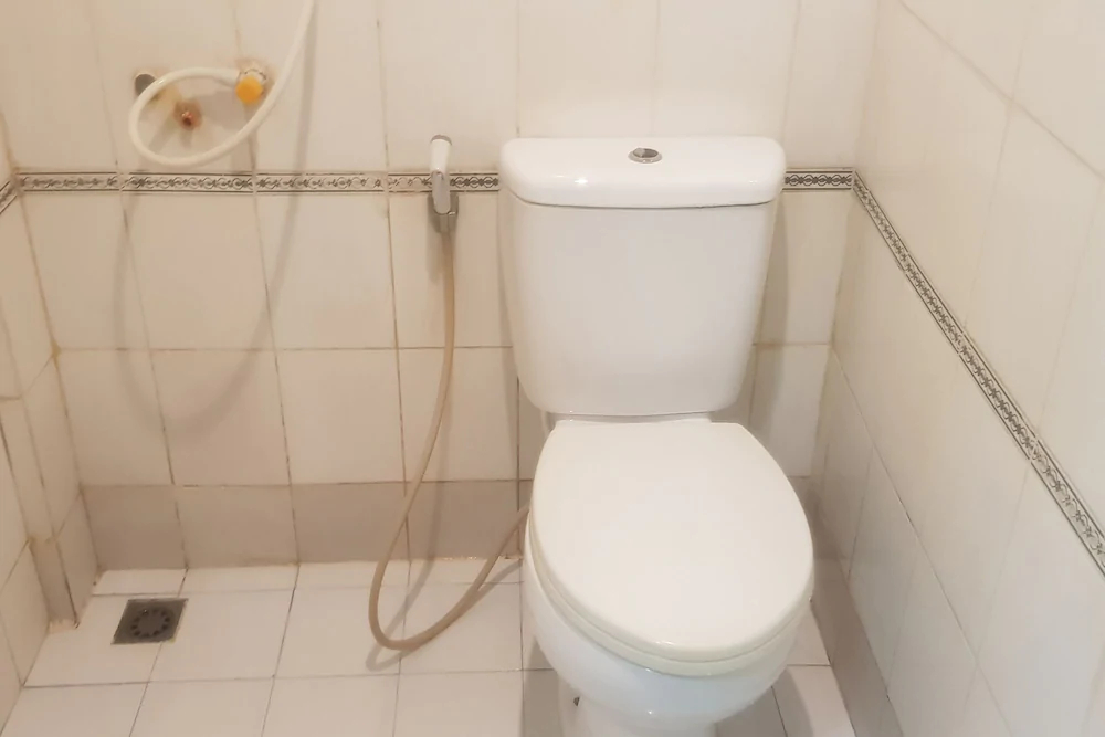 Hotel K77 by OYO Rooms