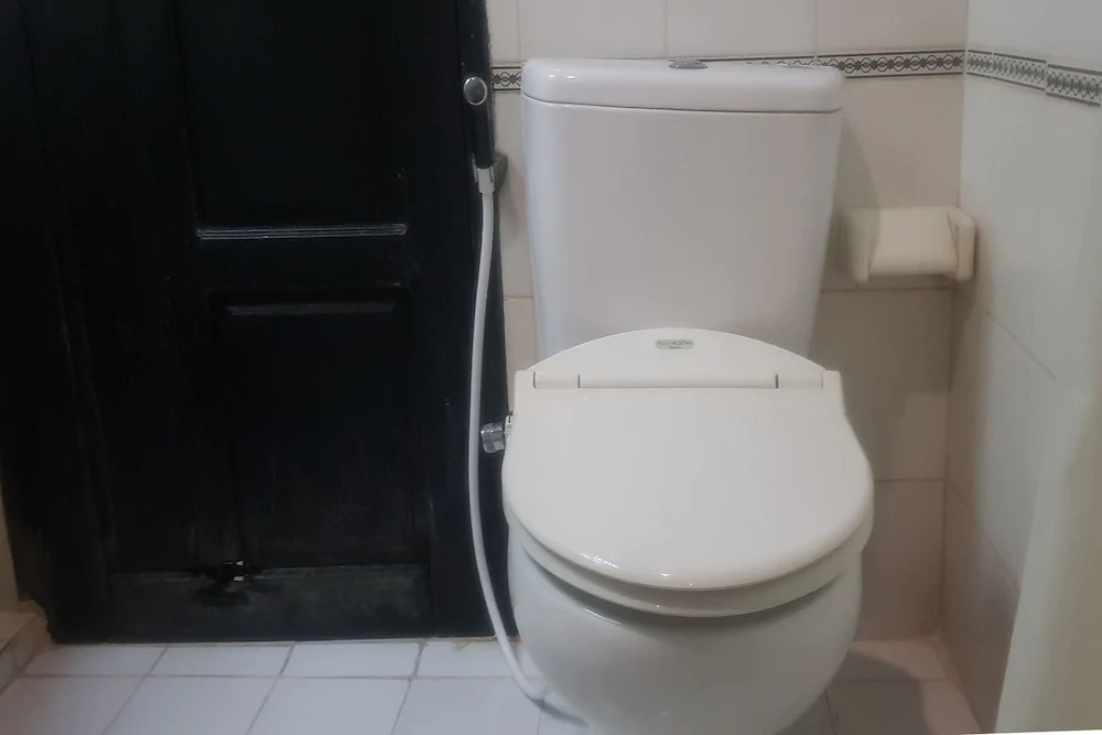 Hotel K77 by OYO Rooms