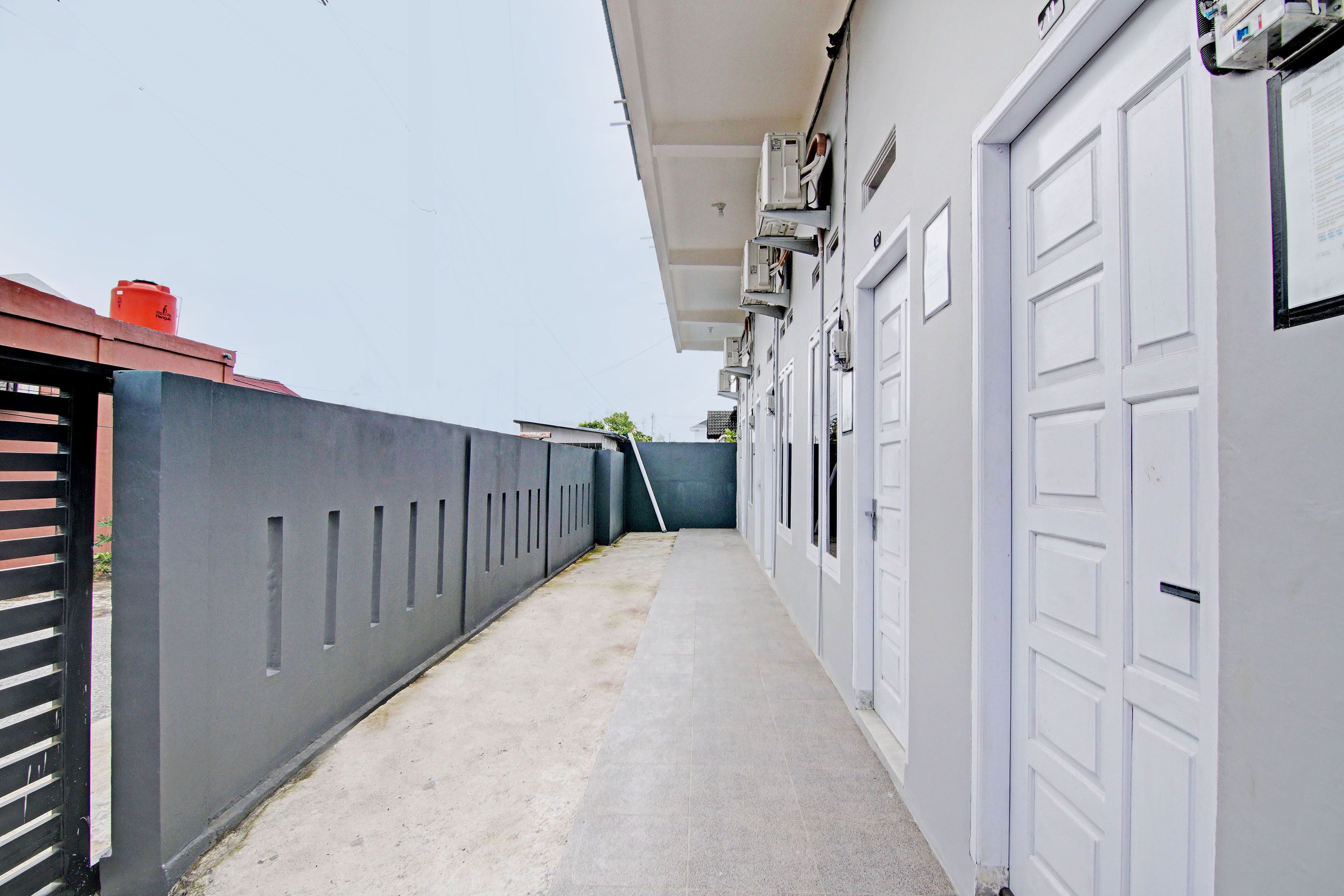 Lavina Guesthouse by OYO