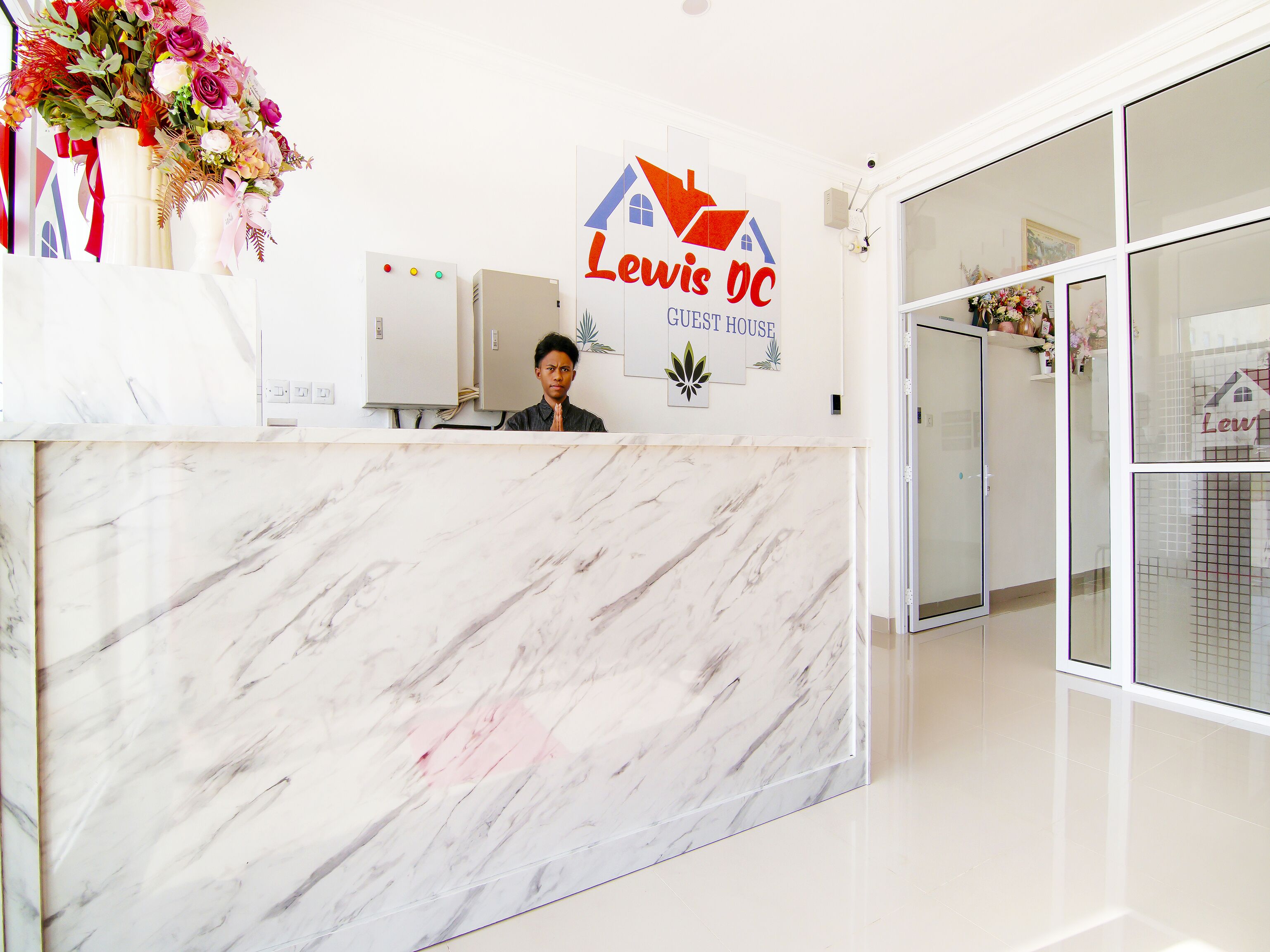 Lewis Dc Guesthouse By Oyo Rooms