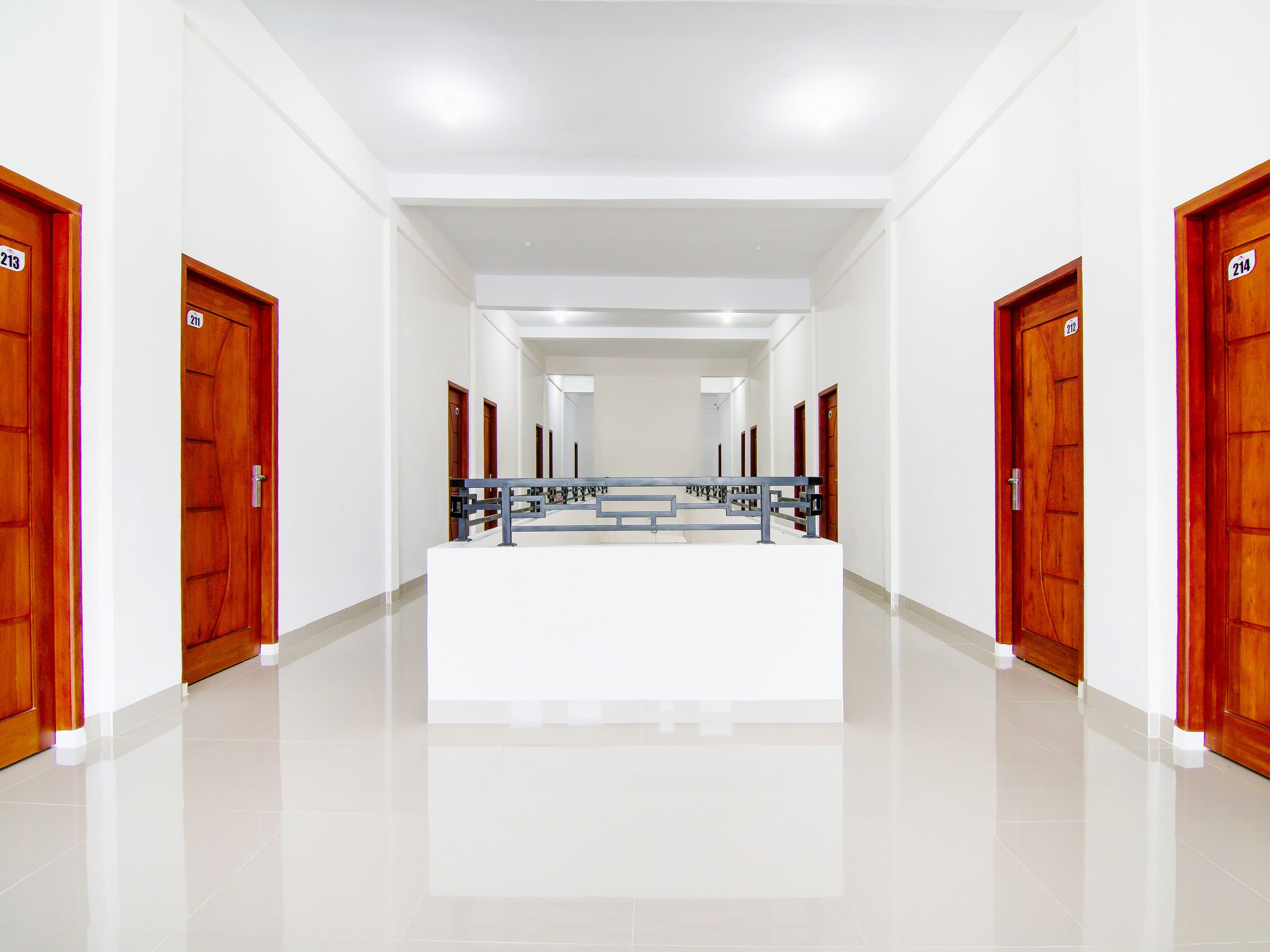 Lewis Dc Guesthouse By Oyo Rooms