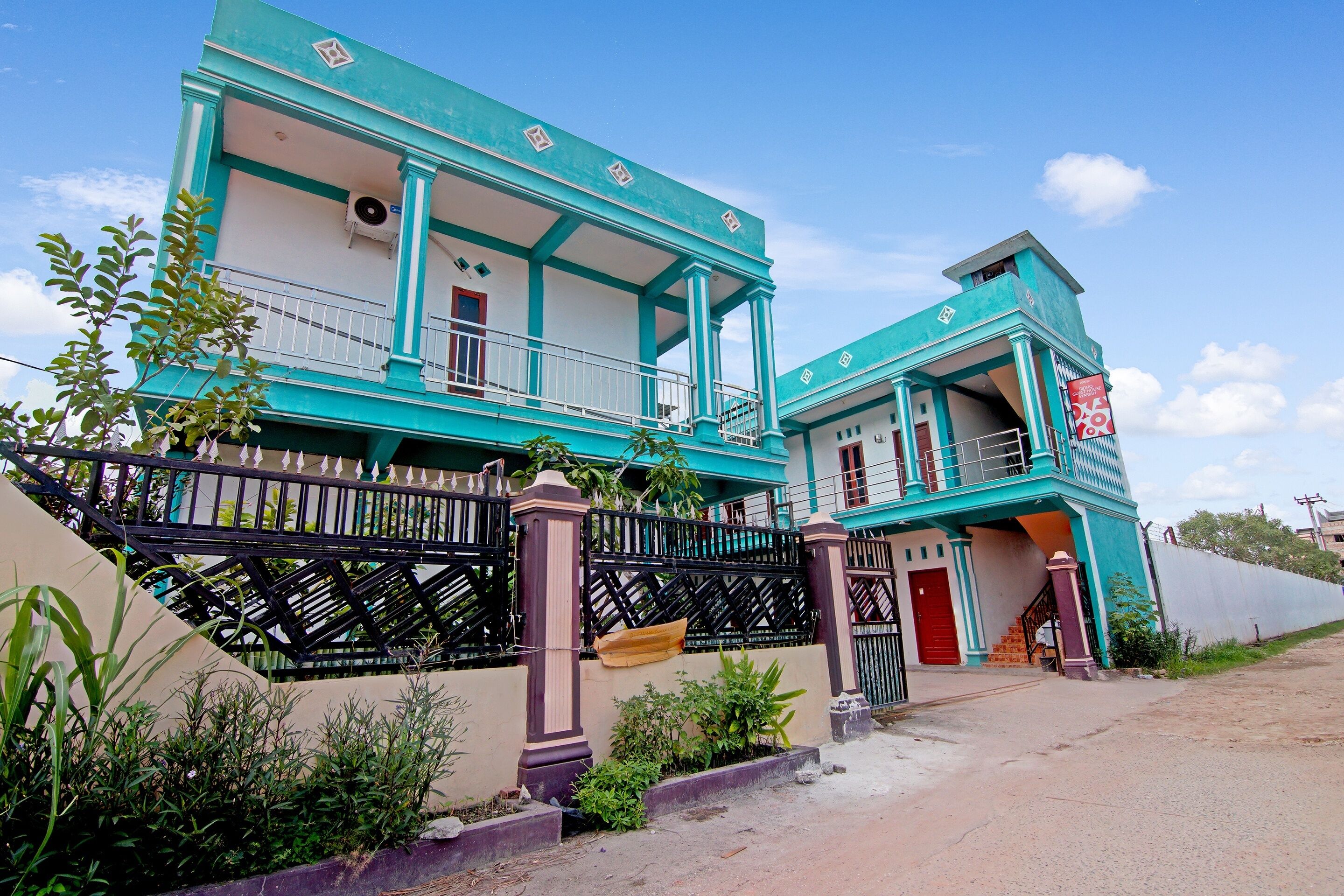 Ridho Guest House Syariah by OYO