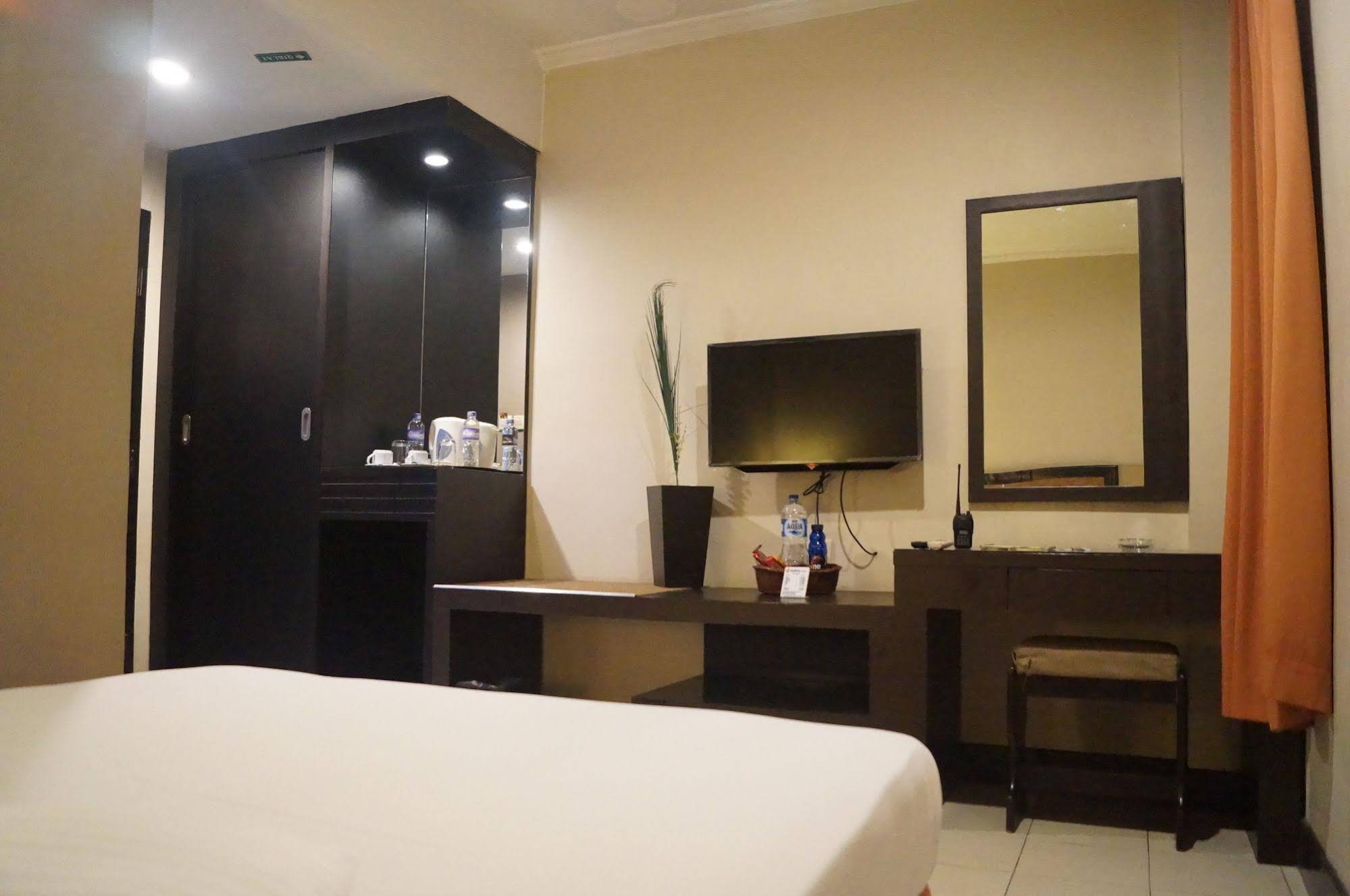 Surya Hotel