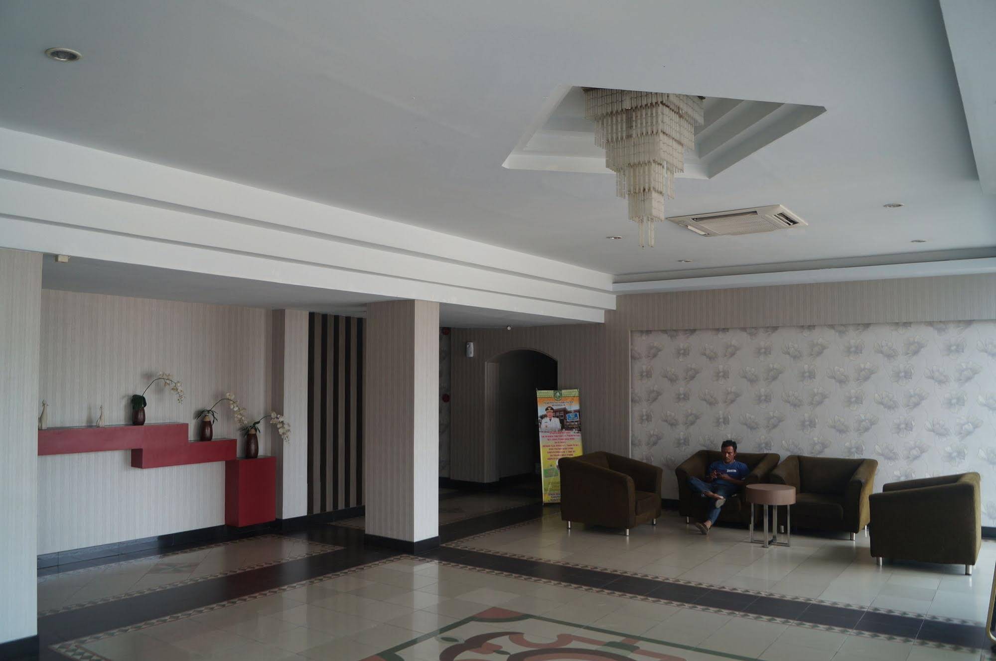 Surya Hotel