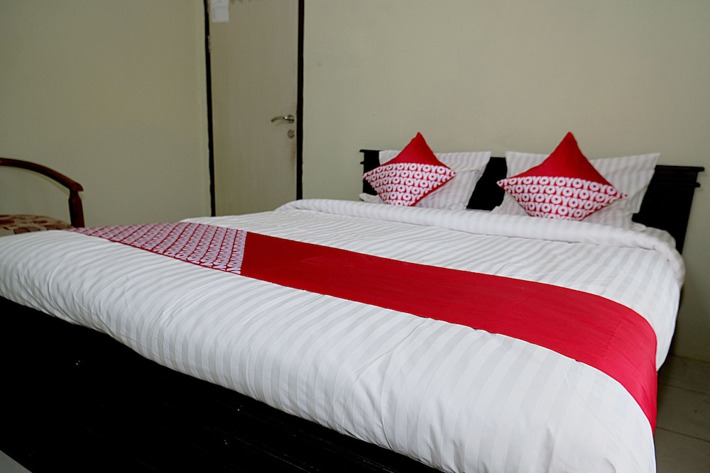 Abz Guest House by OYO Rooms