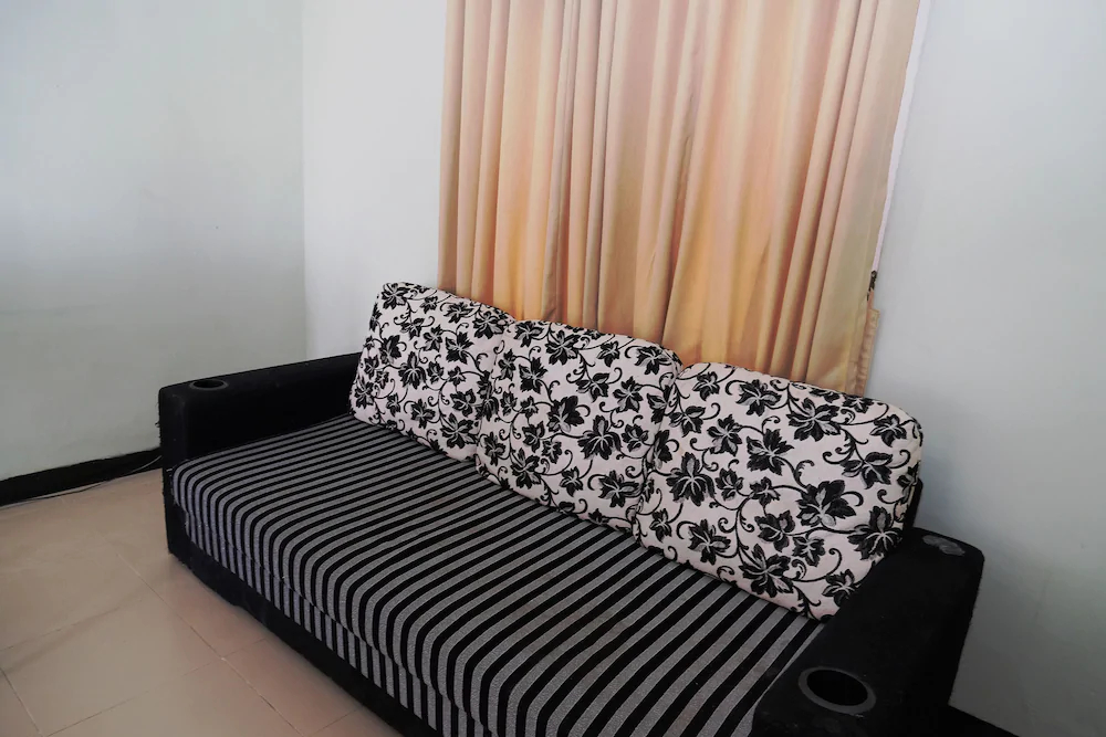 Abz Guest House by OYO Rooms
