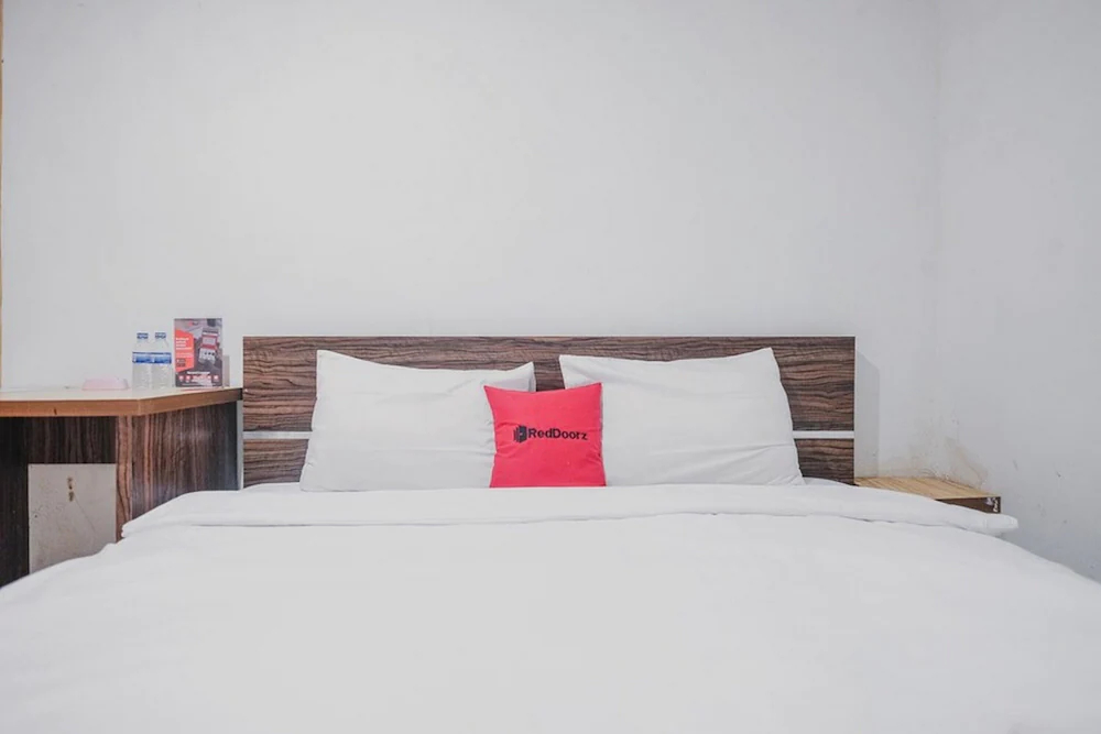 Alpine Guesthouse by Reddoorz