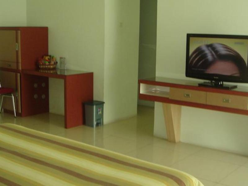 Golden Harvest Hotel