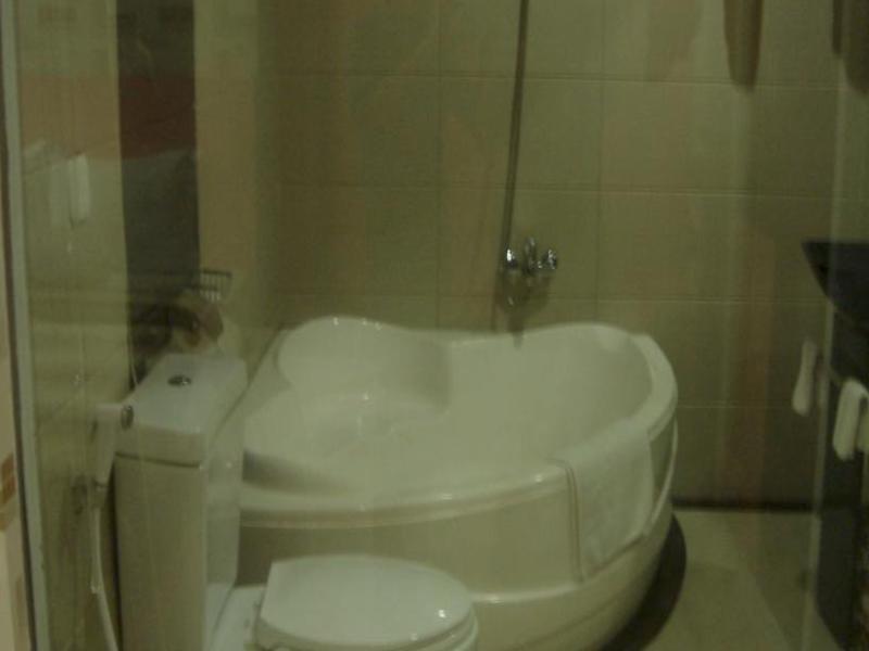 Golden Harvest Hotel