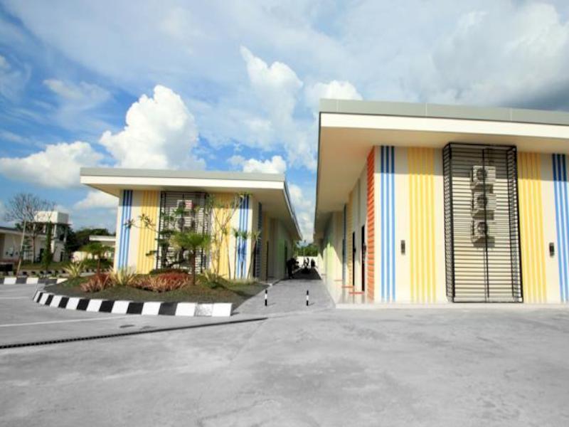 Golden Harvest Hotel