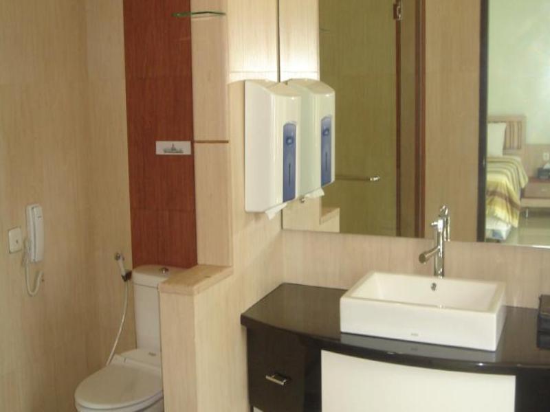 Golden Harvest Hotel