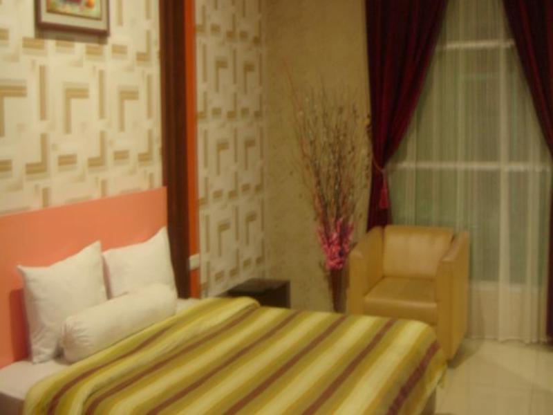 Golden Harvest Hotel